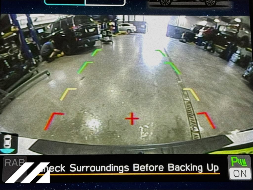 Used 2024 Subaru Outback Touring AWD/4WD image 16