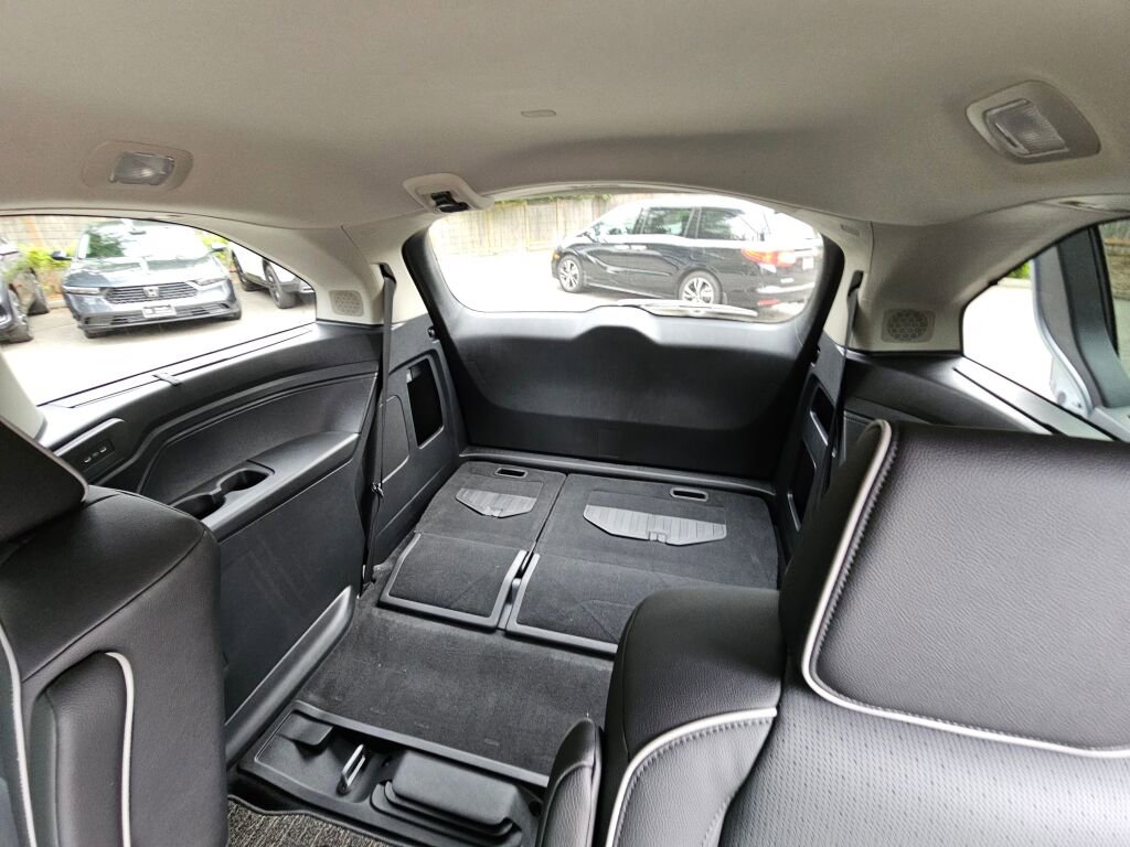 New 2026 Honda Odyssey Elite image 16