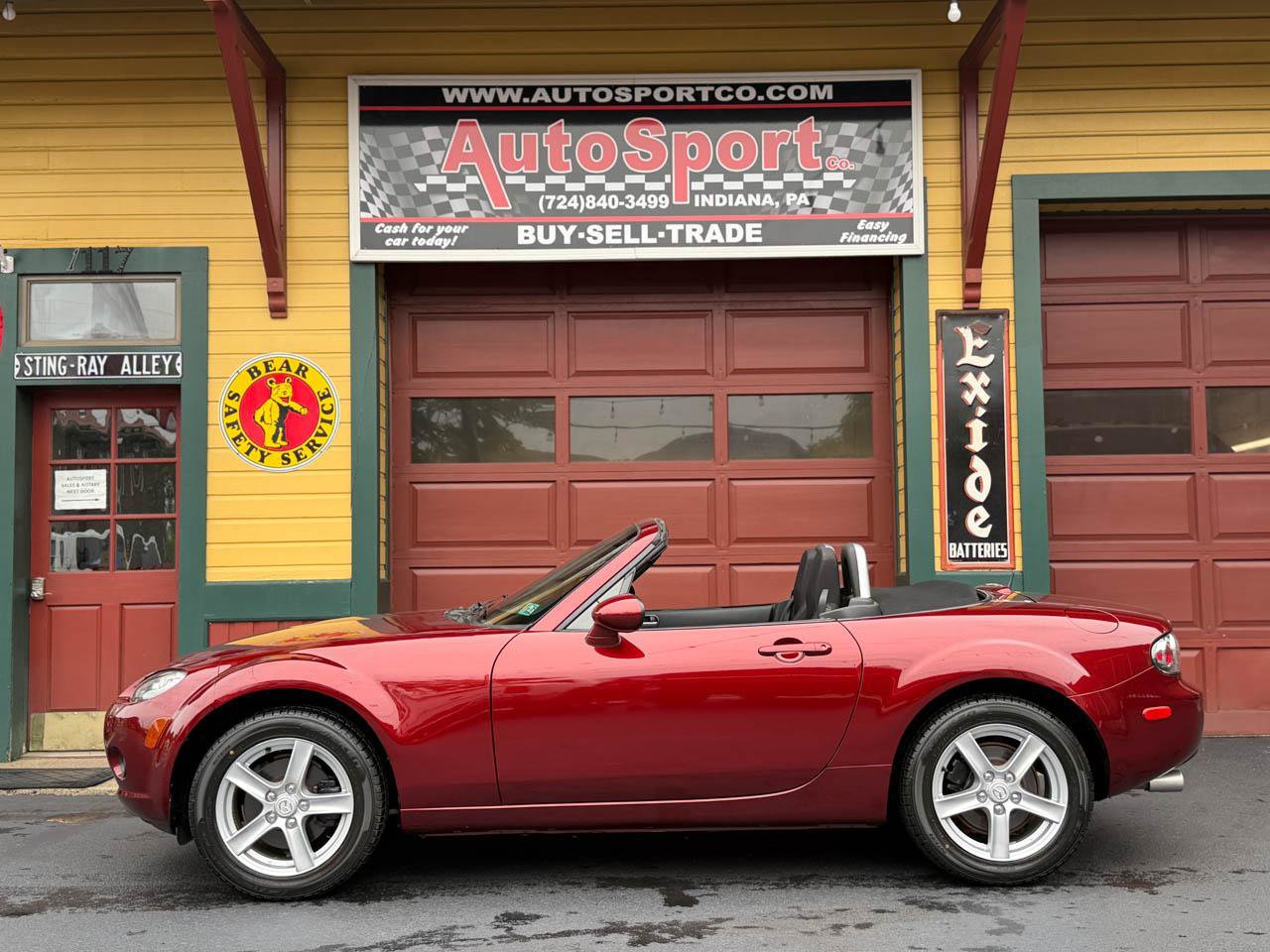 Used 2006 MAZDA MX-5 Miata Touring RWD image 13