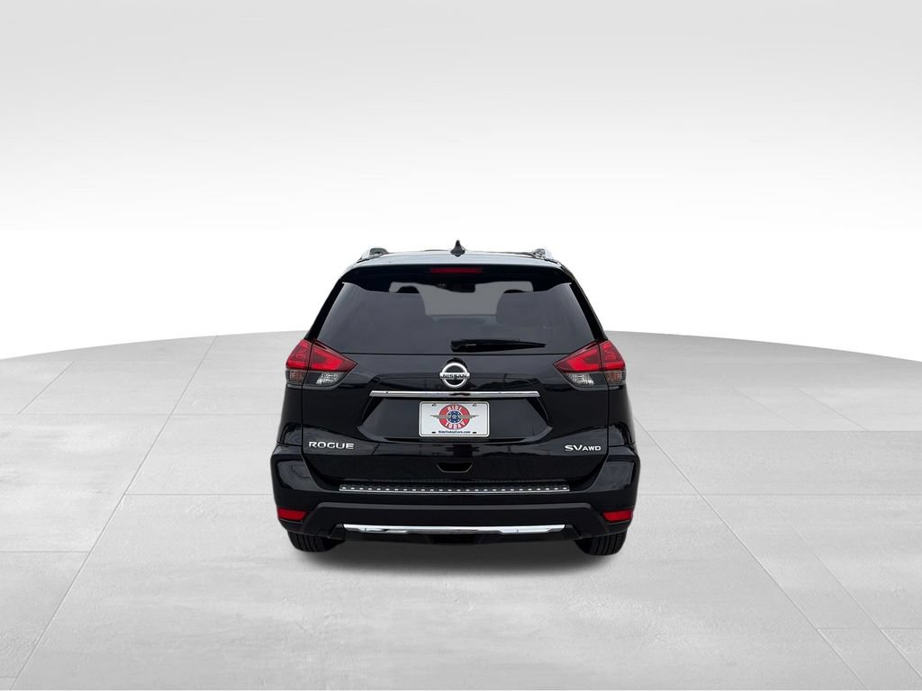Used 2018 Nissan Rogue SV AWD/4WD image 5
