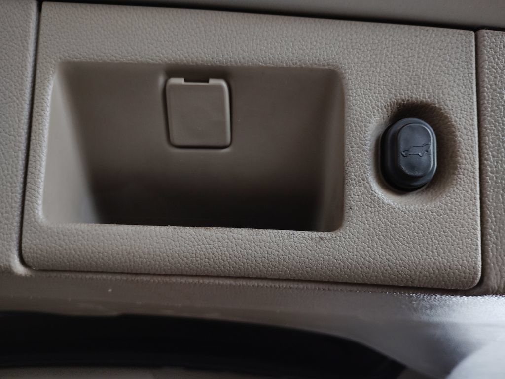 Used 2016 Chevrolet Tahoe LTZ AWD/4WD image 22