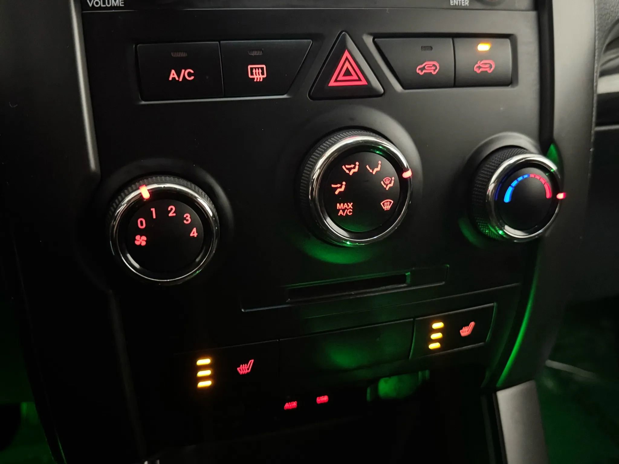 Used 2013 Kia Sorento LX w/ Convenience Pkg image 25