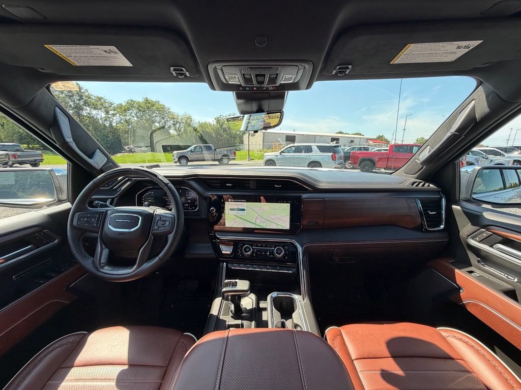 Used 2026 GMC Sierra 1500 Denali Ultimate AWD/4WD image 9