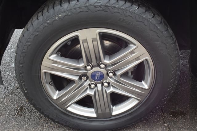 Used 2020 Ford F150 Lariat w/ Equipment Group 502A Luxury image 56