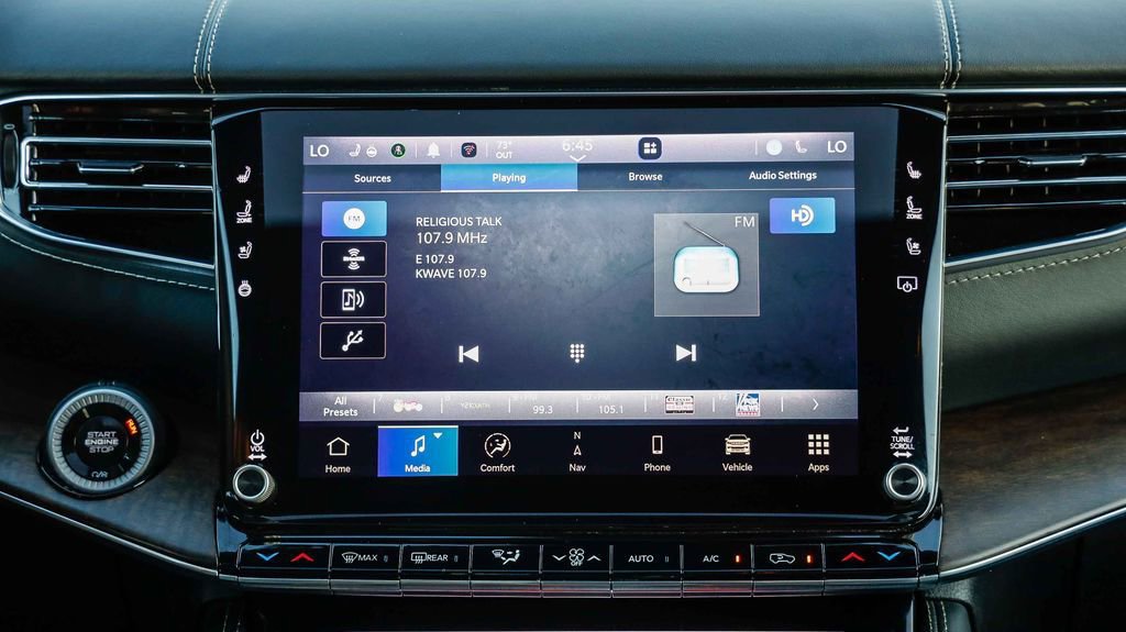 Used 2024 Jeep Grand Wagoneer L 4WD image 15