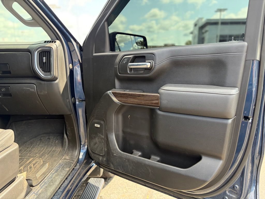 Used 2021 GMC Sierra 1500 Elevation w/ Preferred Package AWD/4WD image 15