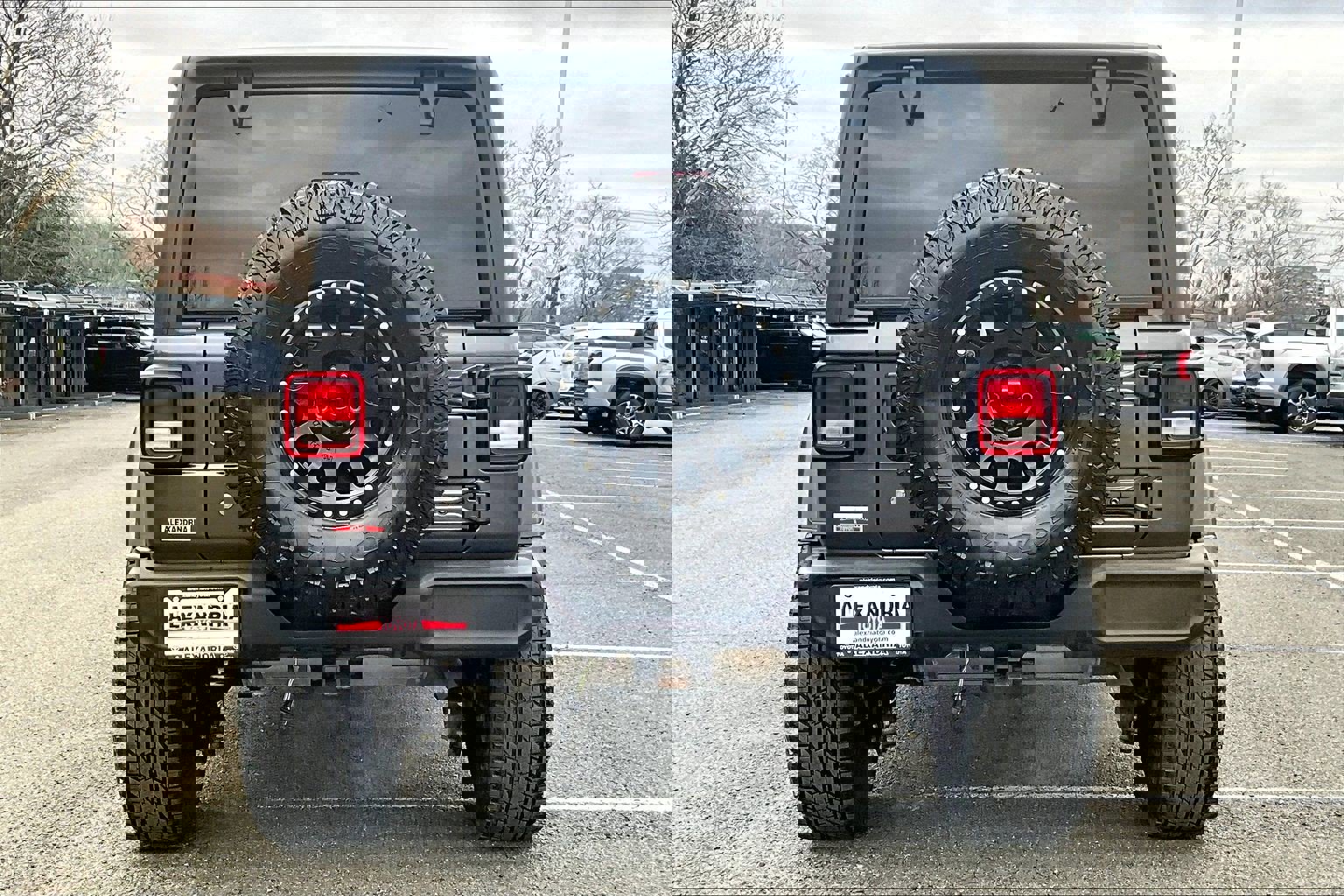 Used 2019 Jeep Wrangler Unlimited Sport S image 4