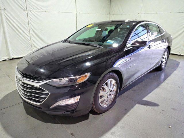 Used 2021 Chevrolet Malibu LT image 17