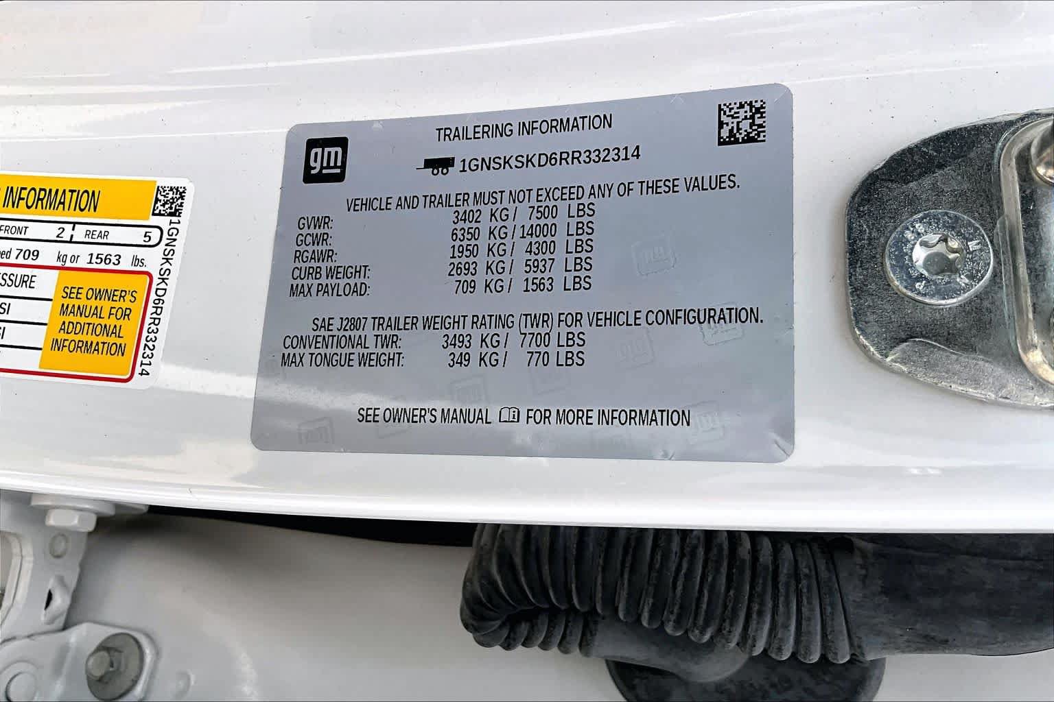 Used 2024 Chevrolet Tahoe Premier AWD/4WD image 34