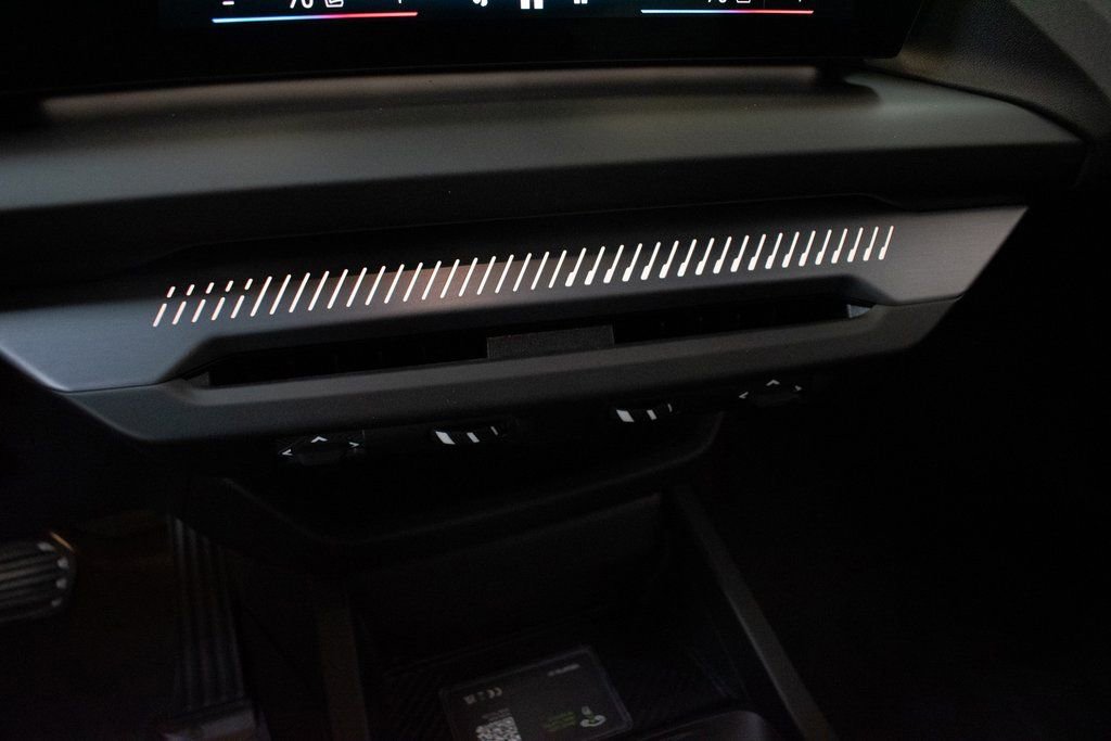 New 2026 BMW 228i xDrive w/ Technology Package AWD/4WD image 18