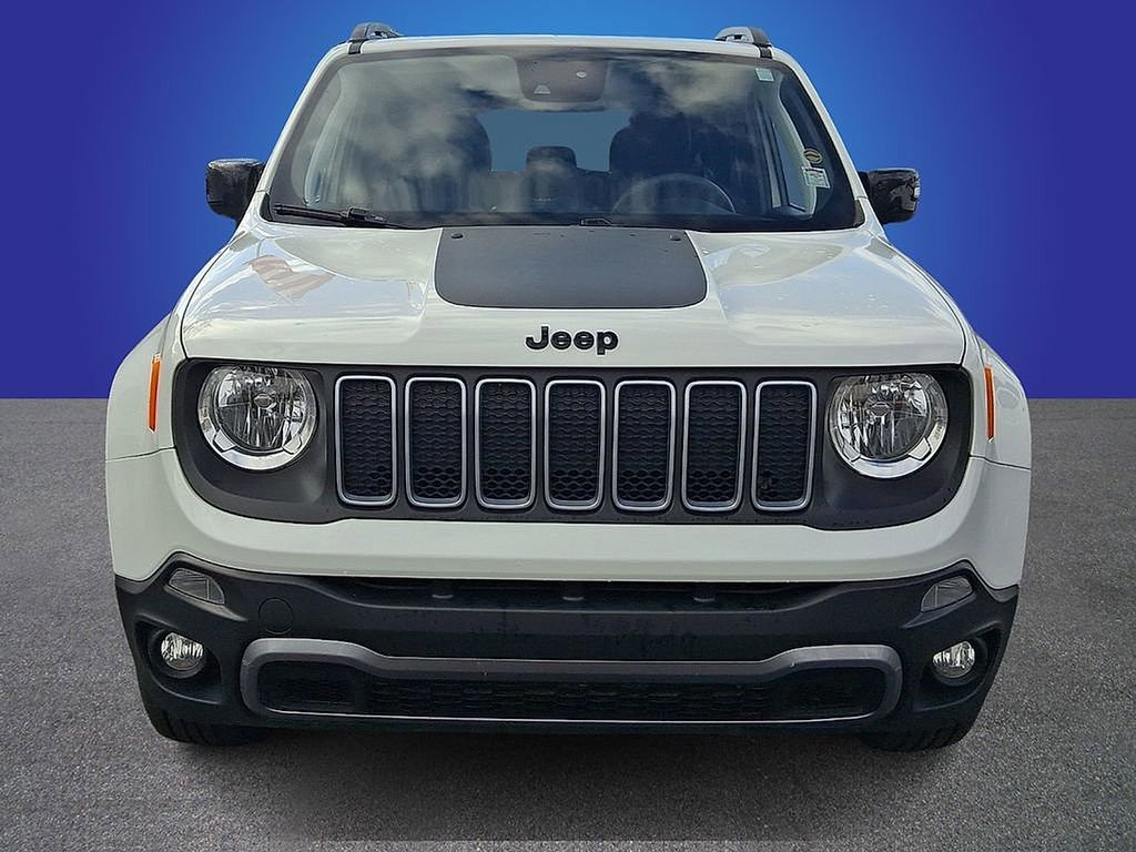 Used 2023 Jeep Renegade Latitude AWD/4WD image 2