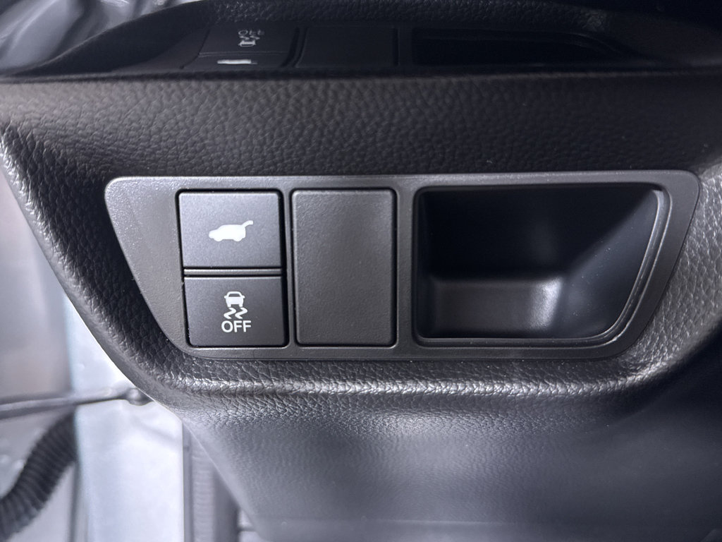 Used 2025 Acura ADX FWD image 25