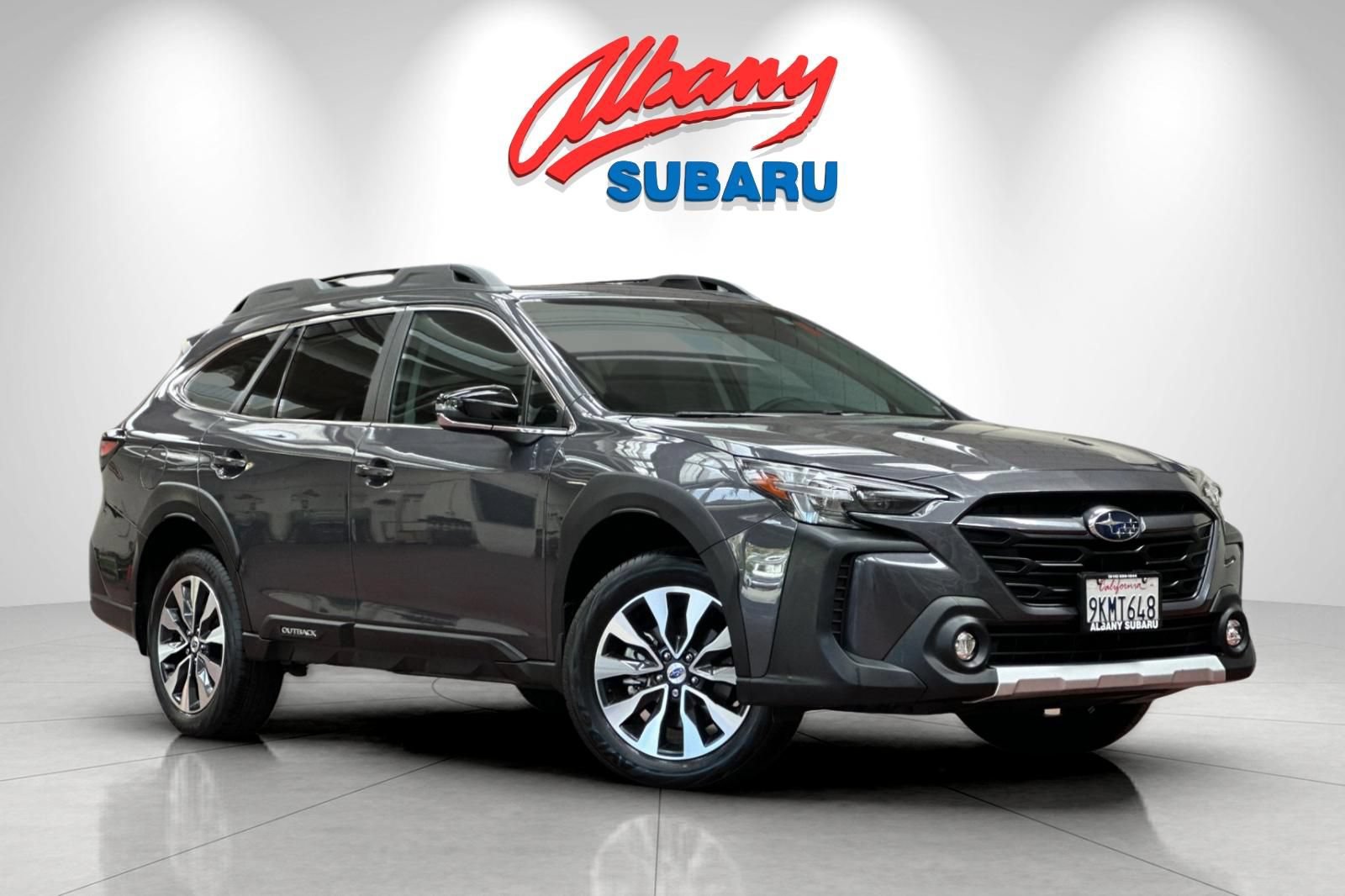 Used 2024 Subaru Outback Limited AWD/4WD image 2