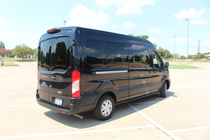 Used 2023 Ford Transit 350 XLT RWD image 5