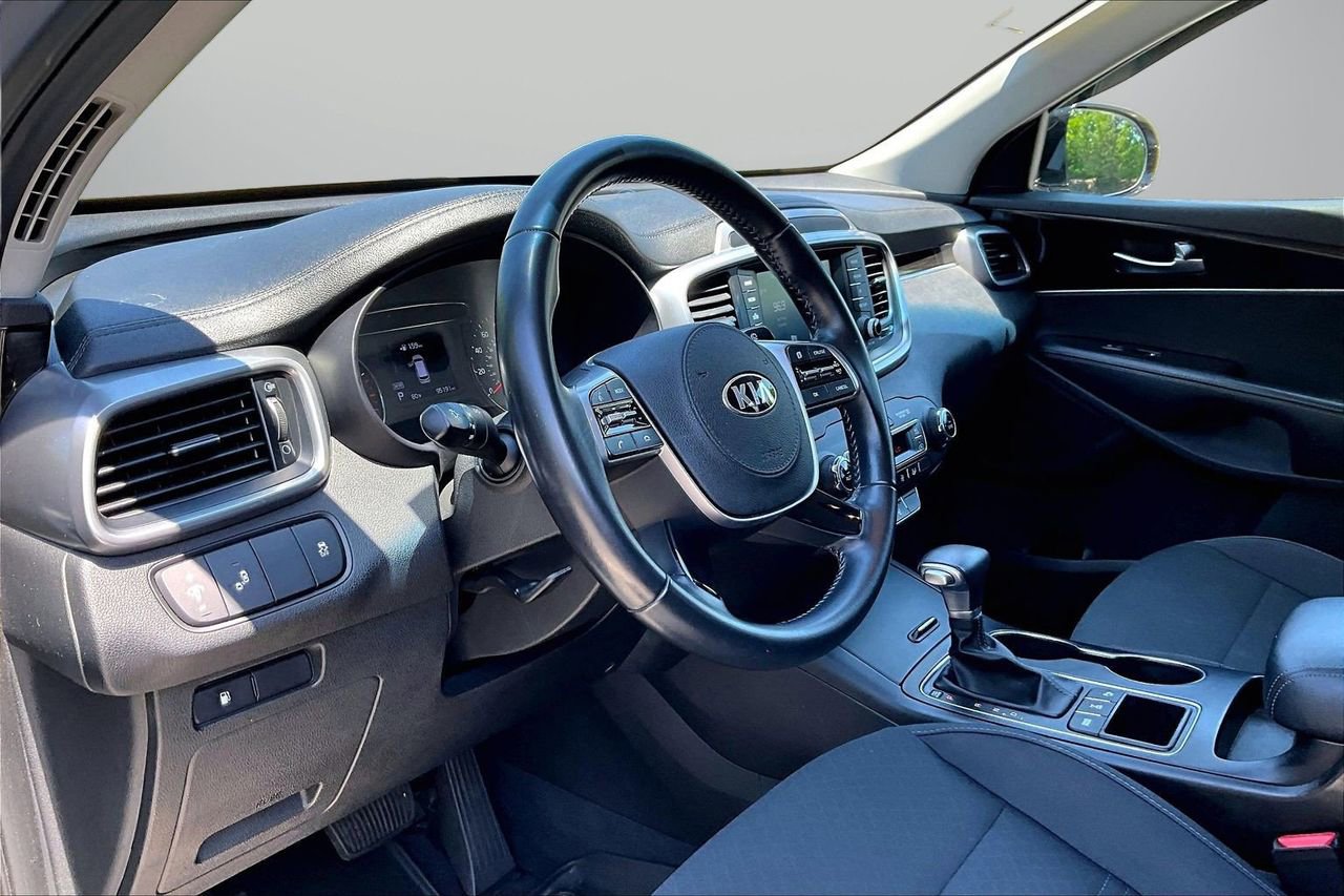 Used 2020 Kia Sorento S AWD/4WD image 18