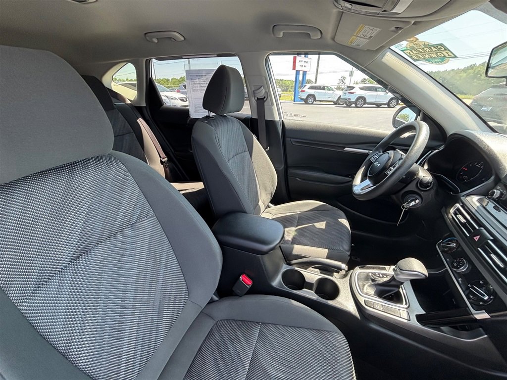 Used 2023 Kia Seltos LX AWD/4WD image 22