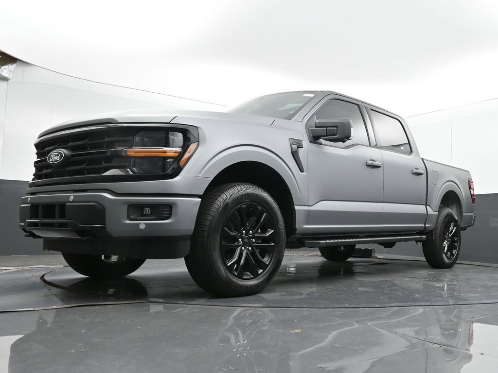 New 2025 Ford F150 XLT w/ Equipment Group 303A High image 44