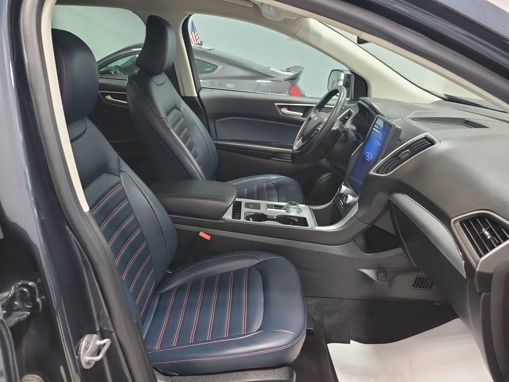 Used 2022 Ford Edge SEL w/ Sport Appearance Package image 26