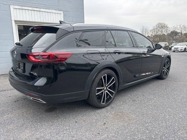 Used 2018 Buick Regal Essence w/ Driver Confidence Package #1 AWD/4WD image 7