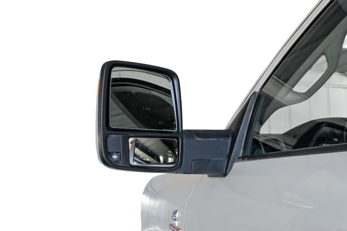 Used 2024 RAM 2500 Laramie w/ Safety Group image 33