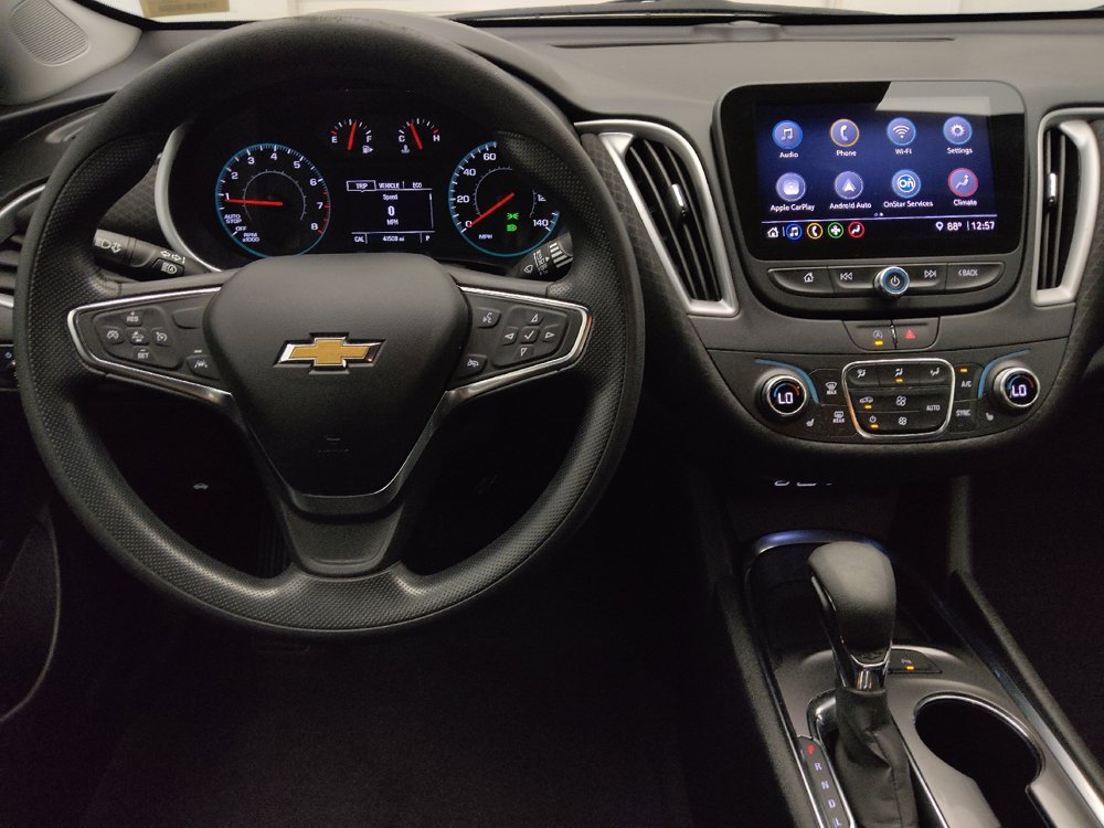 Used 2025 Chevrolet Malibu LT FWD image 22