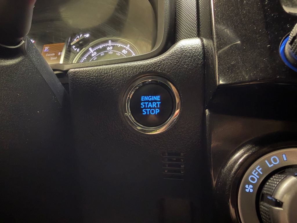 Used 2021 Toyota 4Runner TRD Off-Road AWD/4WD image 16