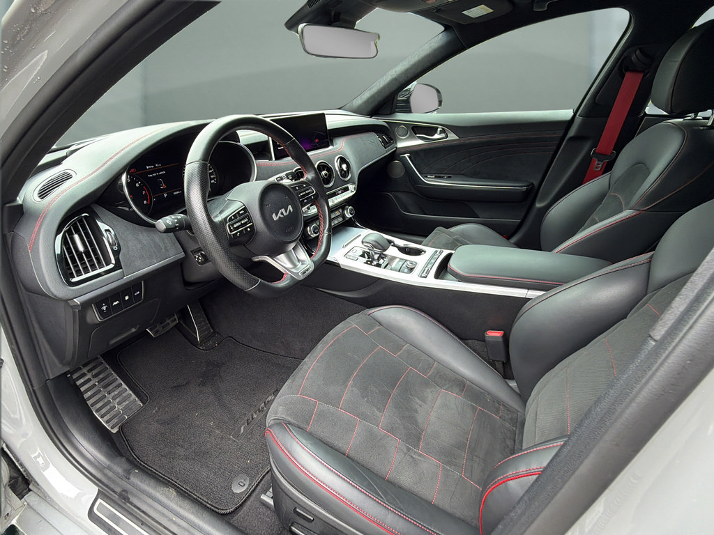 Used 2023 Kia Stinger GT2 w/ Option Group 015 RWD image 9