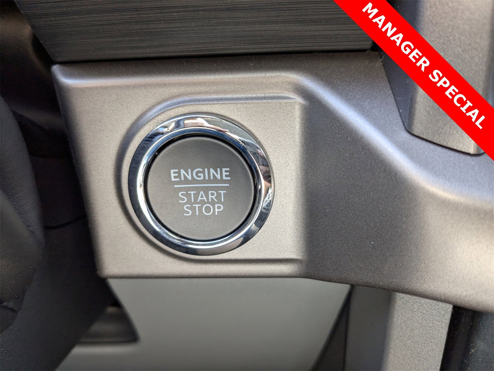 New 2025 Ford F150 XLT w/ Equipment Group 303A High image 8