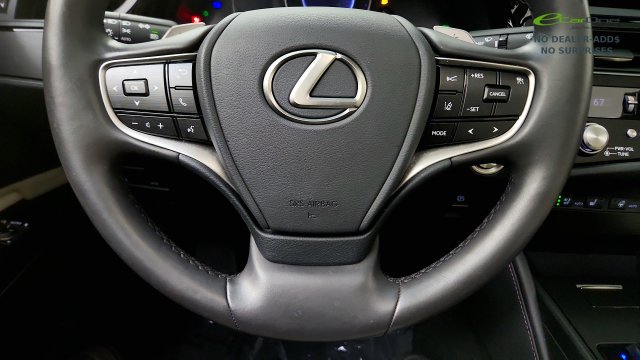 Used 2025 Lexus ES 350 w/ Premium Package FWD image 61