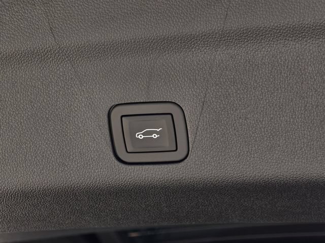 New 2026 GMC Yukon Denali w/ Denali Reserve Package AWD/4WD image 8