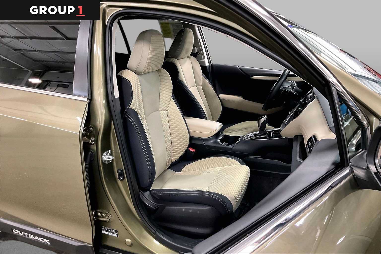 Certified 2024 Subaru Outback Premium AWD/4WD image 9