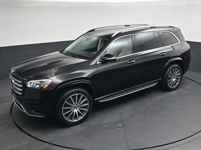 Used 2026 Mercedes-Benz GLS 450 4MATIC image 29