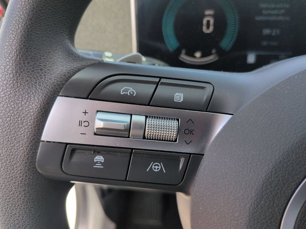 Used 2025 Hyundai Sonata SEL FWD image 20
