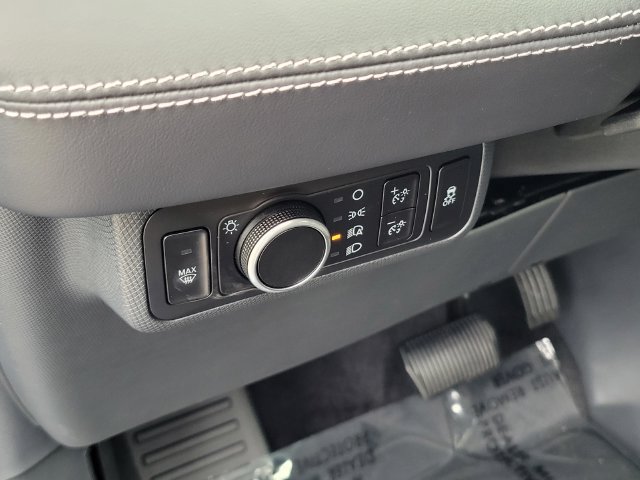 New 2026 Ford Mustang Mach-E Select RWD image 20