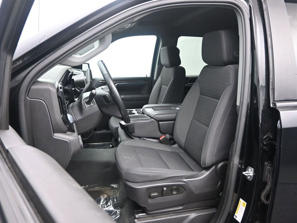 Used 2023 Chevrolet Silverado 1500 RST AWD/4WD image 22