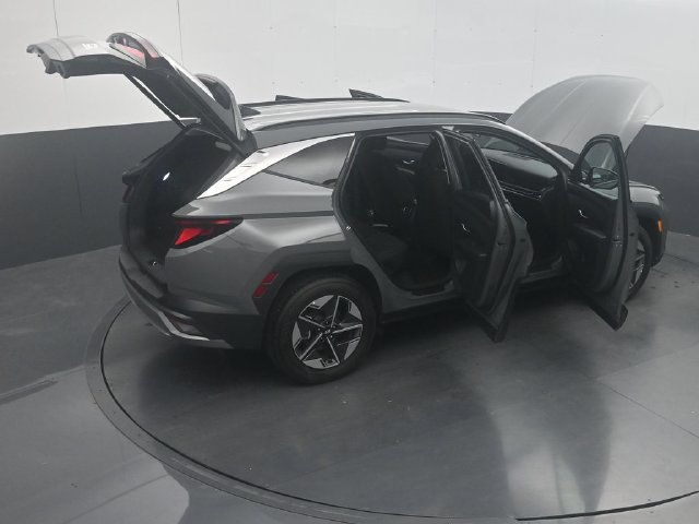 Used 2026 Hyundai Tucson SEL FWD image 54