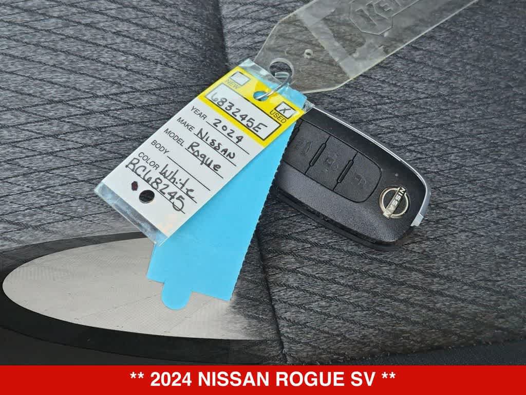 Used 2024 Nissan Rogue SV AWD/4WD image 33