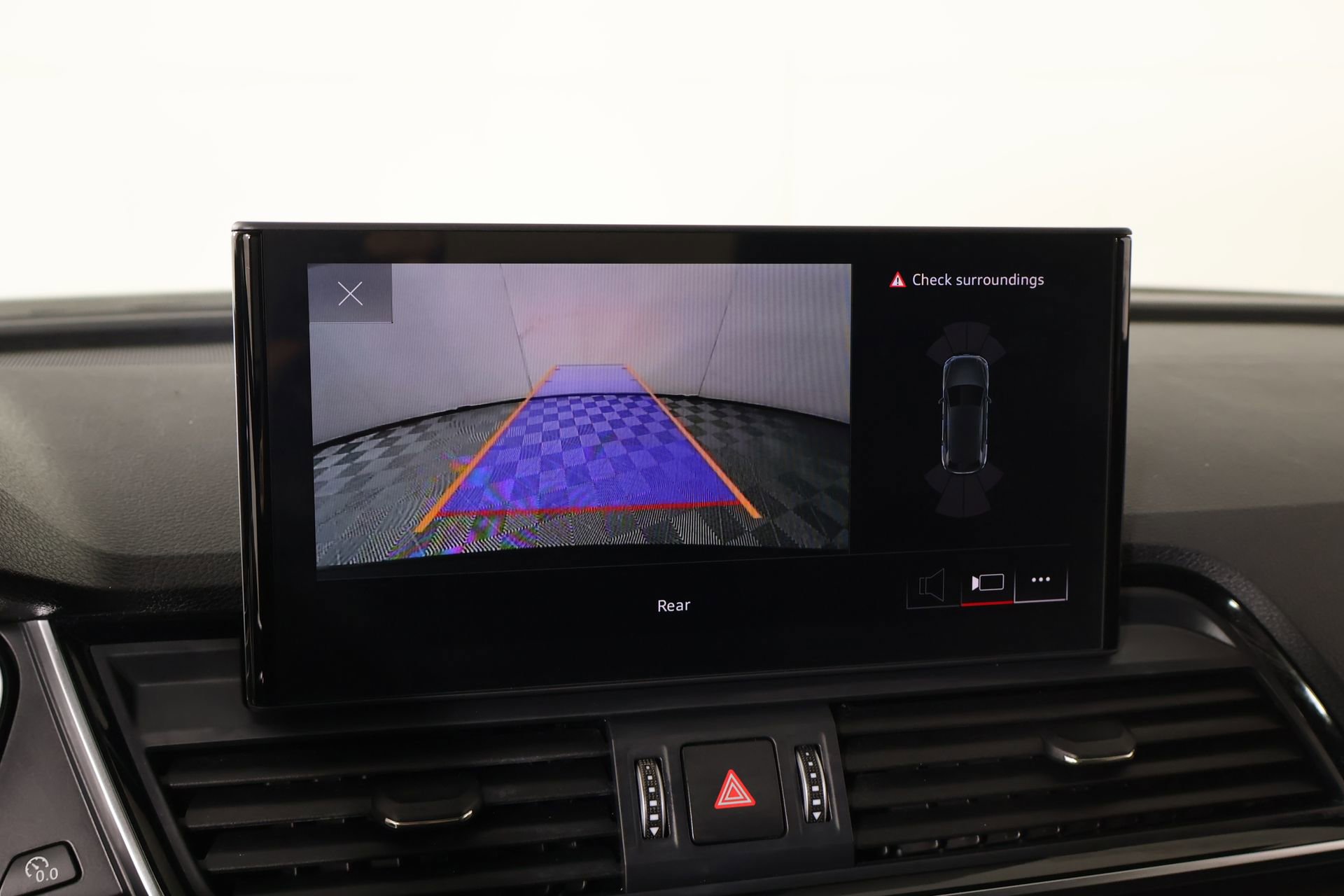 Used 2023 Audi Q5 2.0T Premium w/ Convenience Package image 6