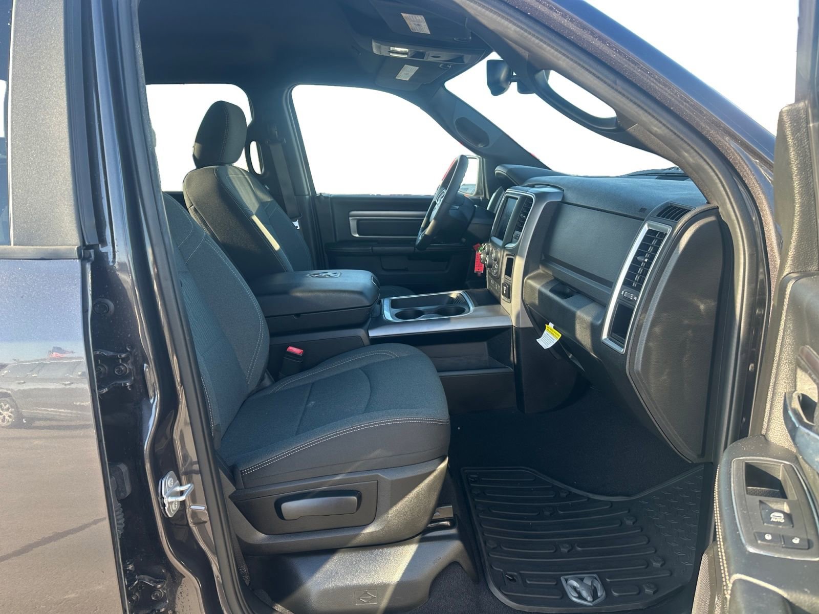 Used 2022 RAM 1500 Classic Warlock w/ Electronics Group image 10