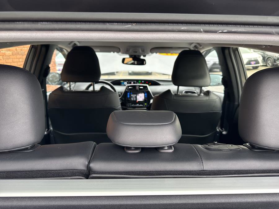 Used 2017 Toyota Prius Four Touring image 36