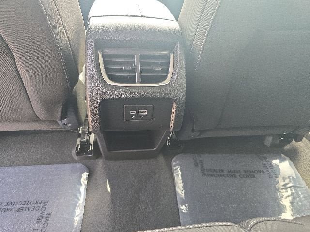Certified 2025 Chevrolet Blazer LT FWD image 26