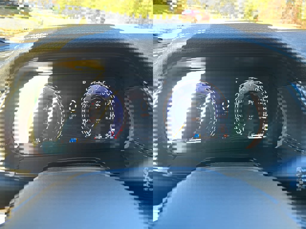 New 2025 Jeep Grand Cherokee Limited w/ Luxury Tech Group II image 11