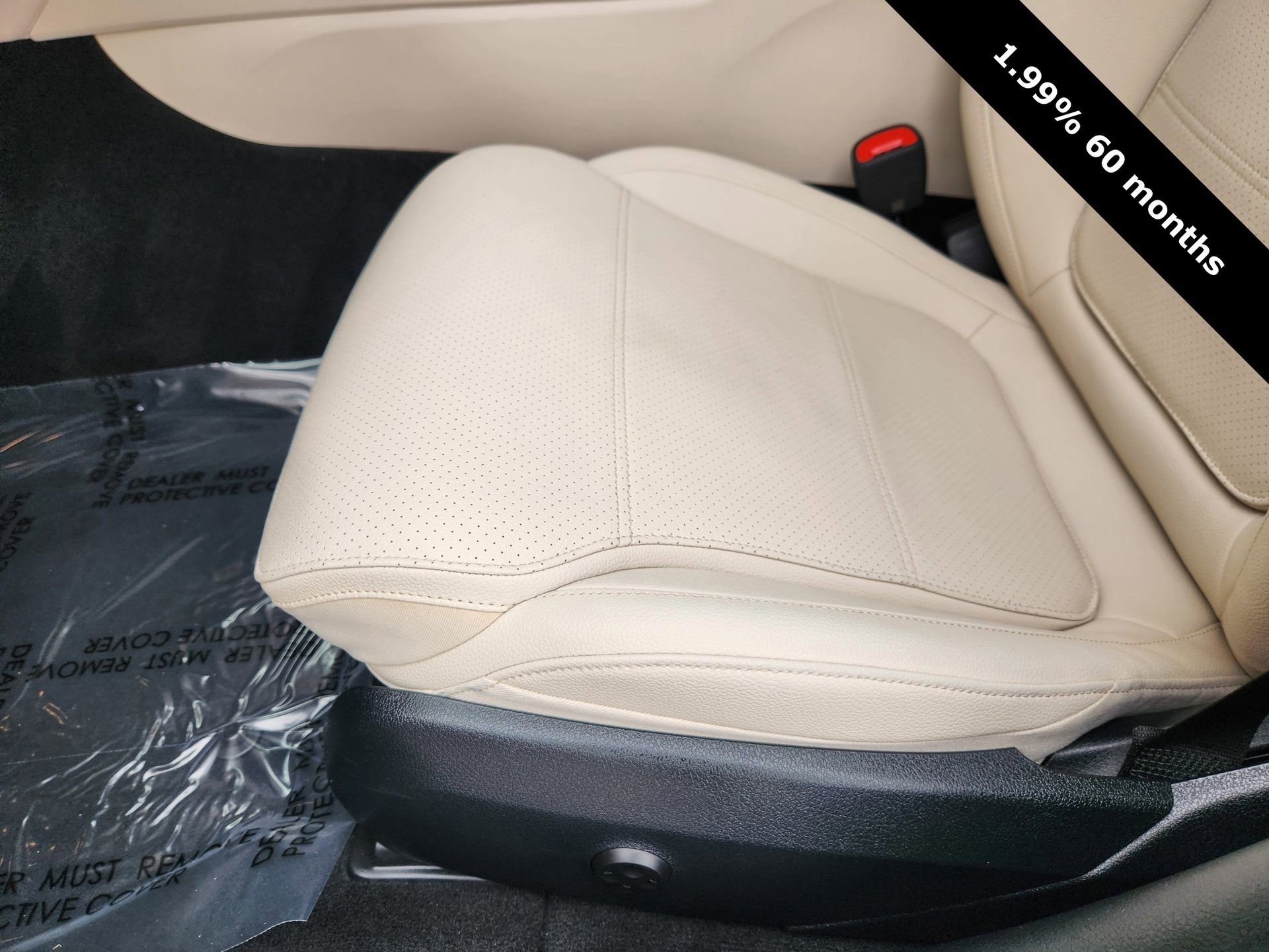 Certified 2025 Mercedes-Benz C 300 Sedan image 23