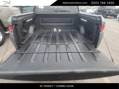 Used 2022 Rivian R1T Adventure image 12