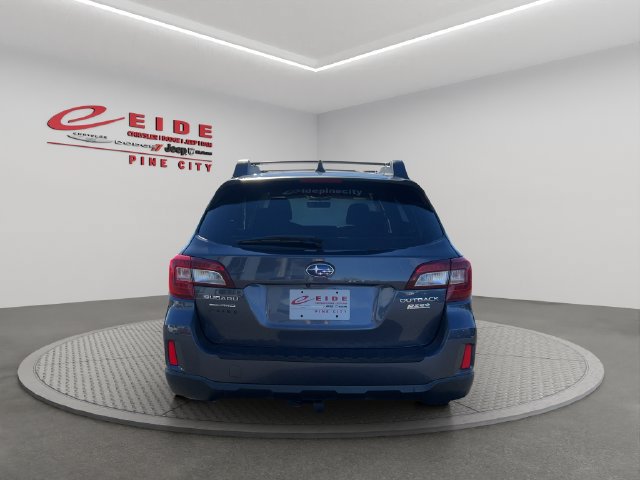 Used 2017 Subaru Outback 2.5i Premium AWD/4WD image 9