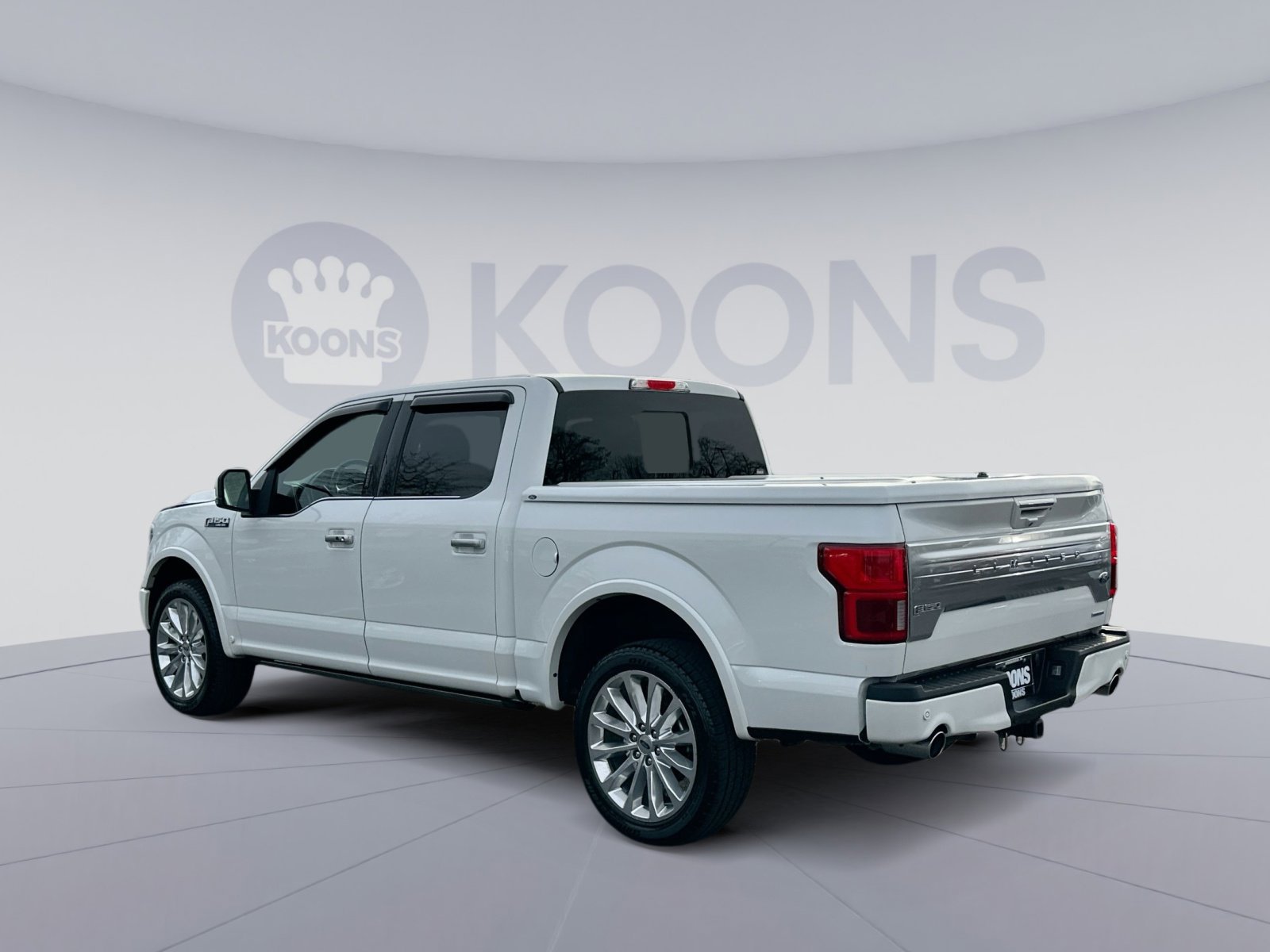 Used 2020 Ford F150 Limited w/ Trailer Tow Package image 4