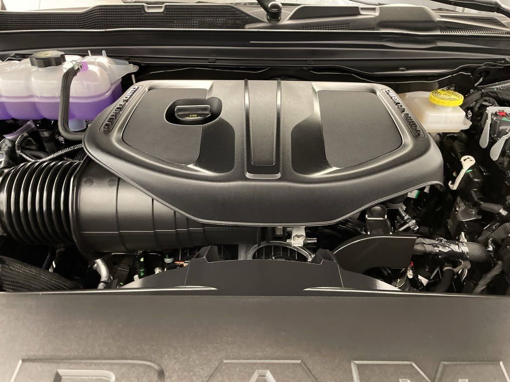 New 2026 RAM 1500 Express RWD image 17