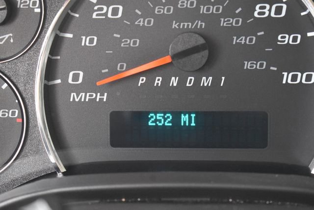 New 2025 Chevrolet Express 3500 w/ Power Convenience Package image 23