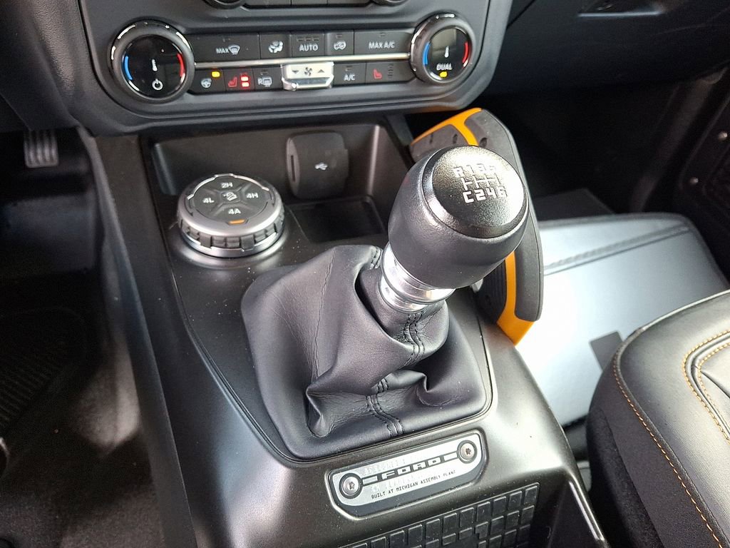 Used 2022 Ford Bronco Badlands image 14