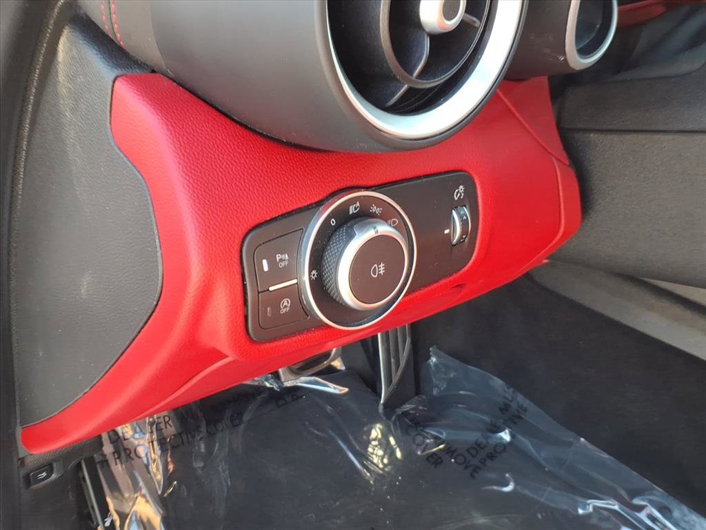 Used 2020 Alfa Romeo Giulia Ti Sport w/ Quick Order Package 22U Sport image 21